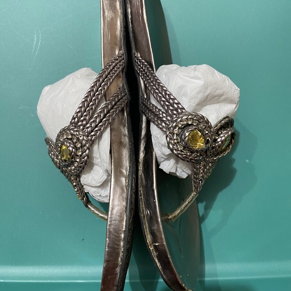 Sandals - Picture 4 of 6